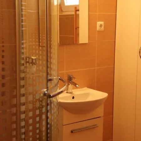 Διαμέρισμα Frida Apartman Σίοφοκ